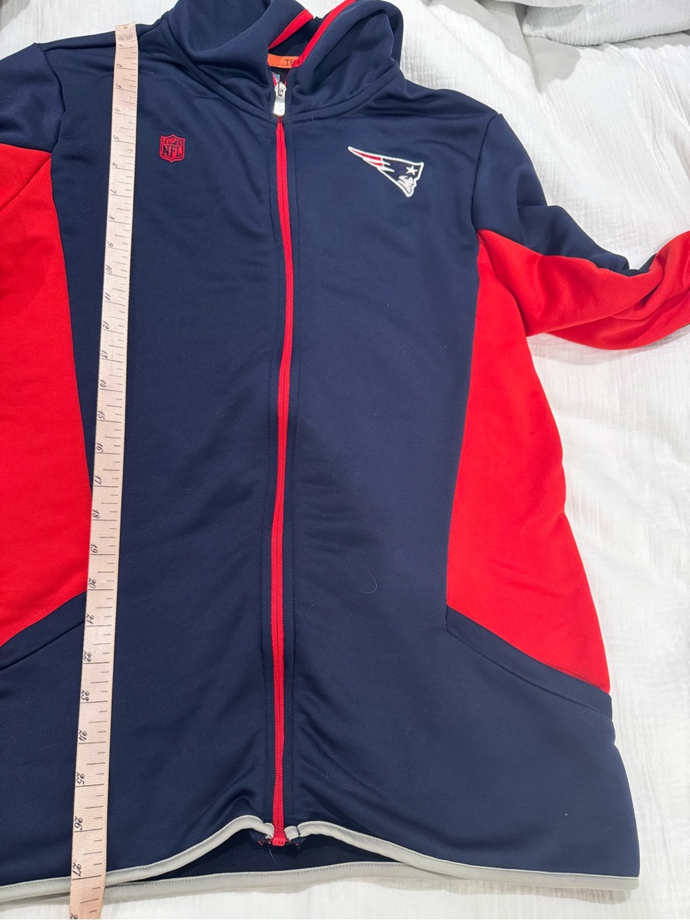 New England Patriots NFL Navy & Red Zip Hoodie youth full zip - Picture 5 of 5